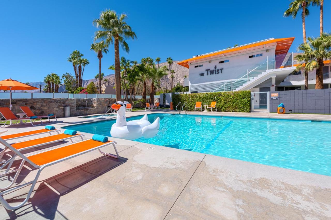 The Twist Palm Springs 호텔 외부 사진