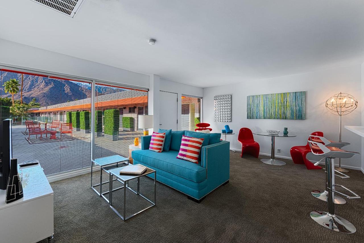 The Twist Palm Springs 호텔 외부 사진