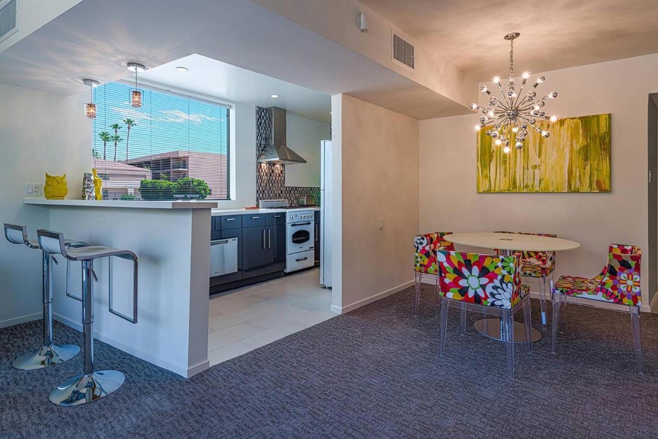 The Twist Palm Springs 호텔 외부 사진