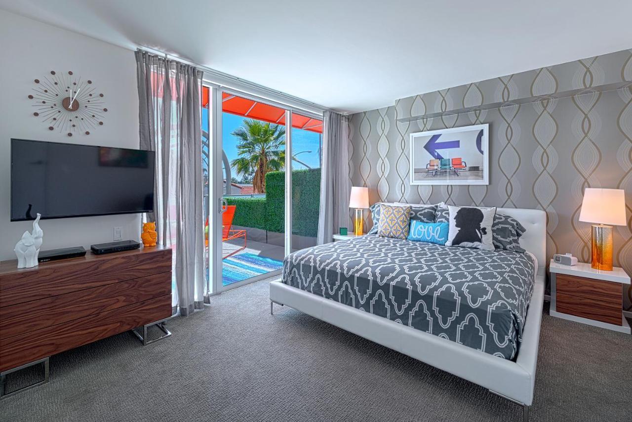 The Twist Palm Springs 호텔 외부 사진