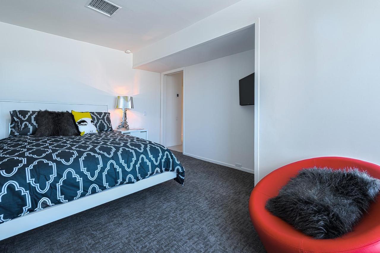 The Twist Palm Springs 호텔 외부 사진