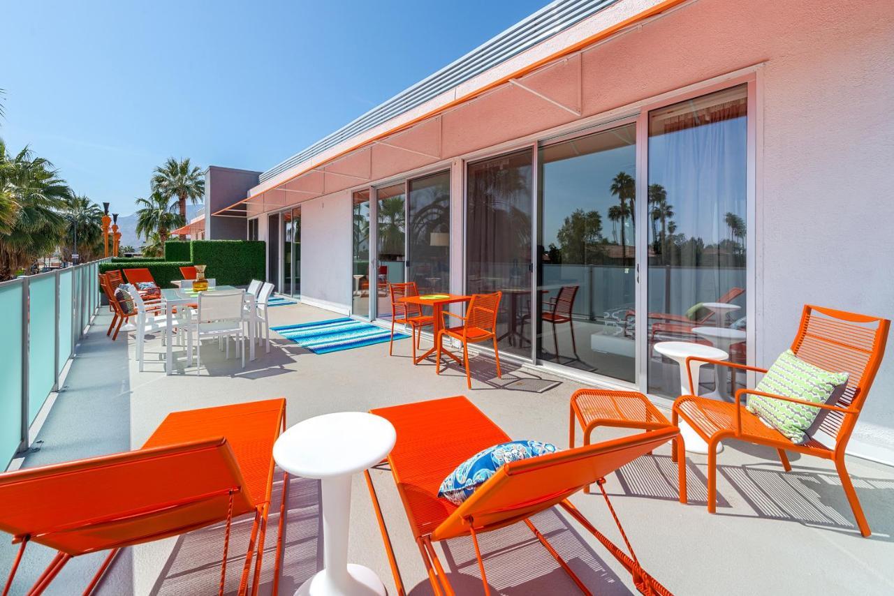 The Twist Palm Springs 호텔 외부 사진