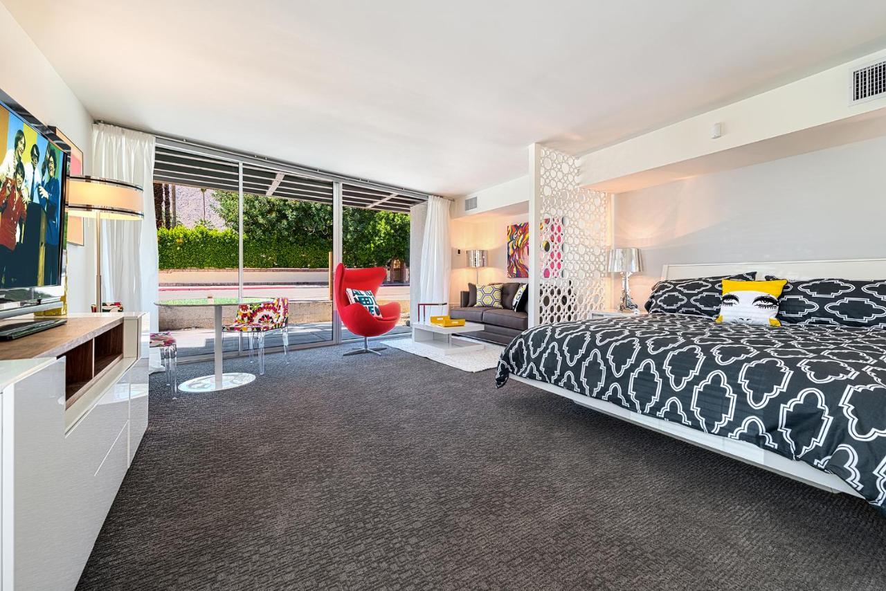 The Twist Palm Springs 호텔 외부 사진