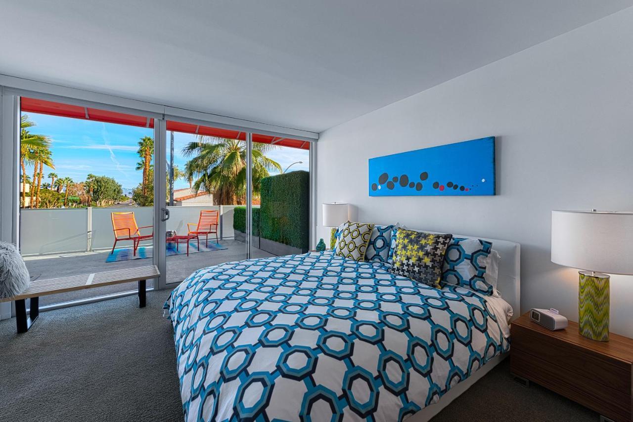 The Twist Palm Springs 호텔 외부 사진