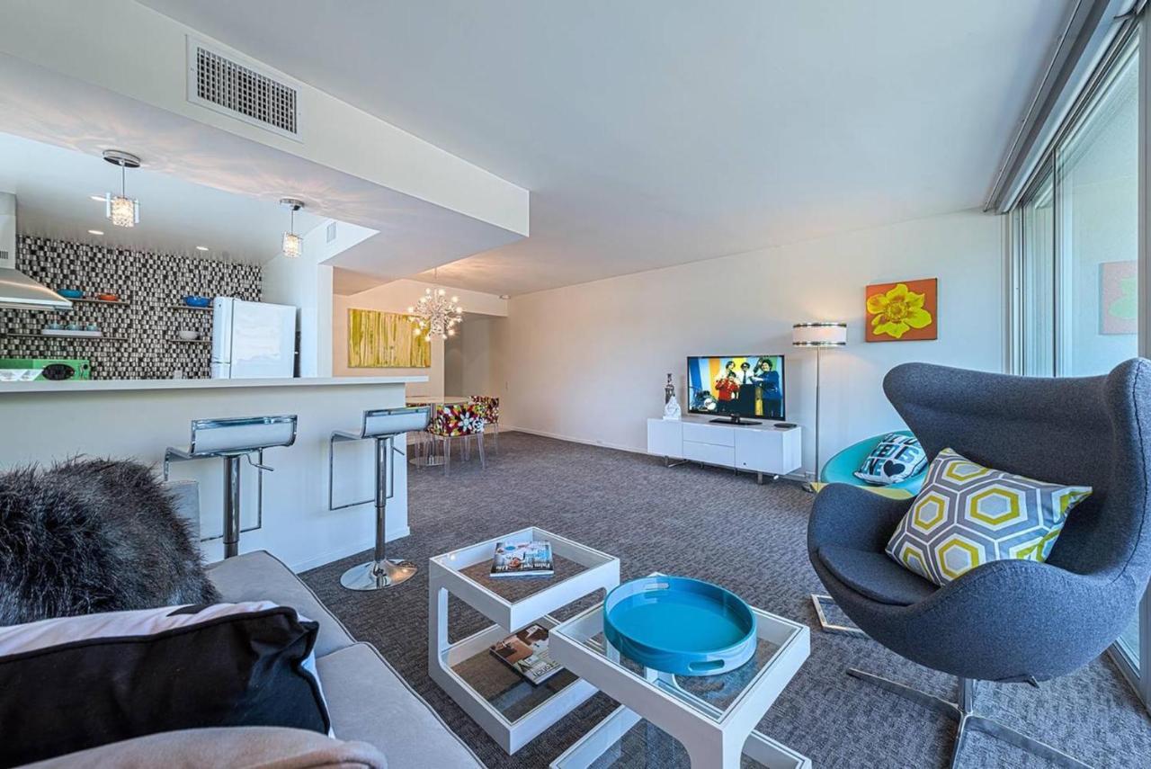The Twist Palm Springs 호텔 외부 사진